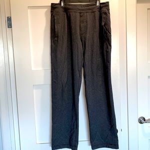 Lululemon men's XL Kung fu sweatpants